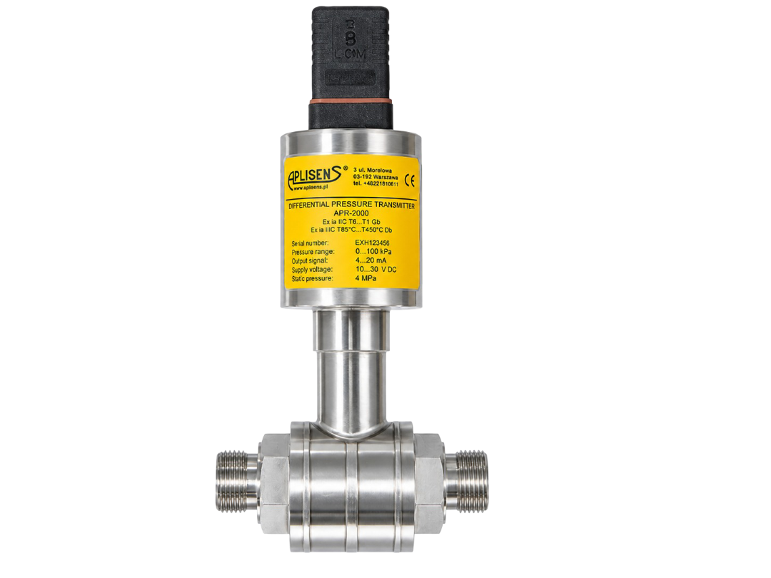Smart differential pressure transmitter